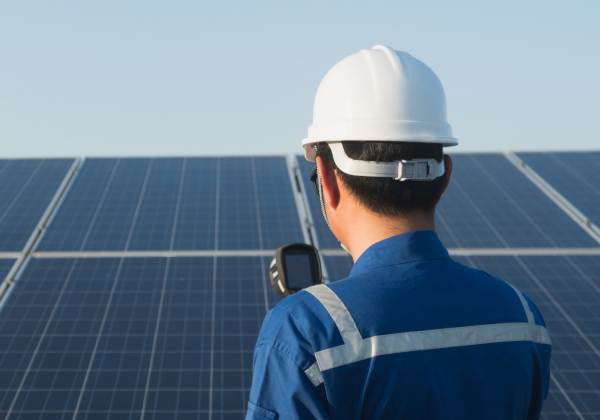 太陽光発電設備保守点検